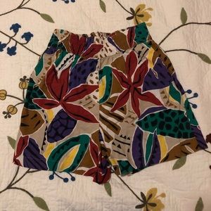 vintage colorful print shorts